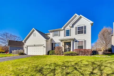 3860 Parsons Rd, Carpentersville, IL 60110