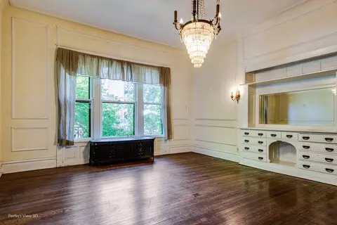 1316 E Madison Park Ave, Chicago, IL 60615 photo 7