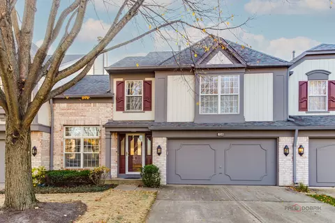 734 Marseilles Cir, Buffalo Grove, IL 60089