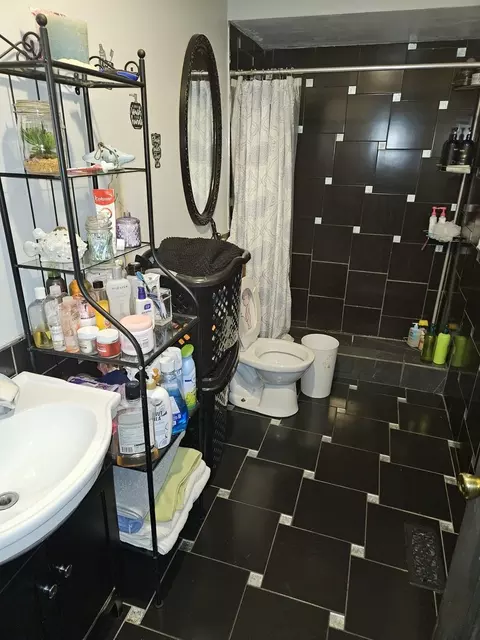 345 Appling Ln, Bolingbrook, IL 60440 photo 9