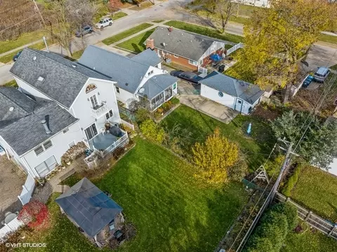 983 North Ave, Des Plaines, IL 60016 photo 28