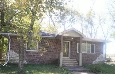 1509 5th Ave, Aurora, IL 60504