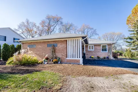 5332 Wolf Rd, Western Springs, IL 60558