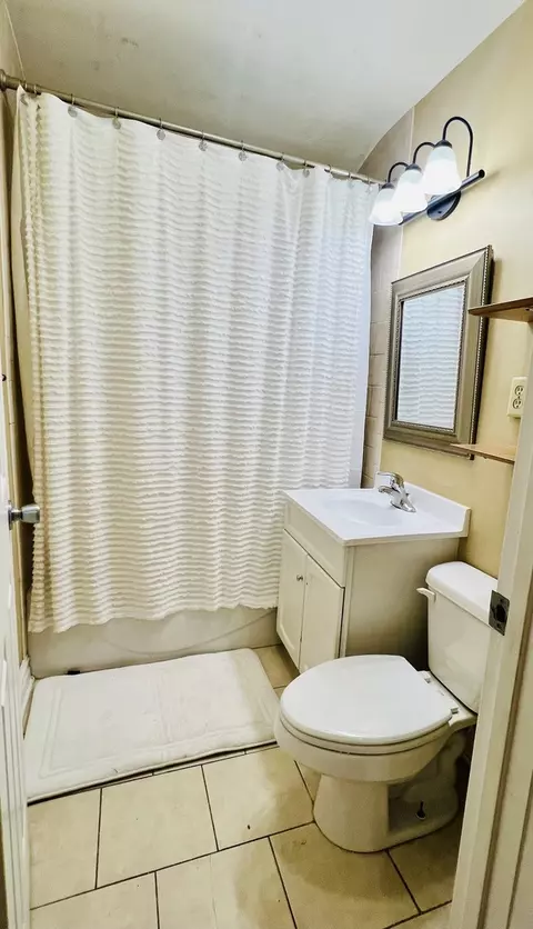 4056 W 58th Pl, Chicago, IL 60629 photo 8