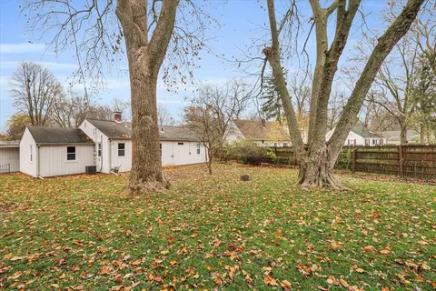 5 Flora Ct, Champaign, IL 61821 photo 23
