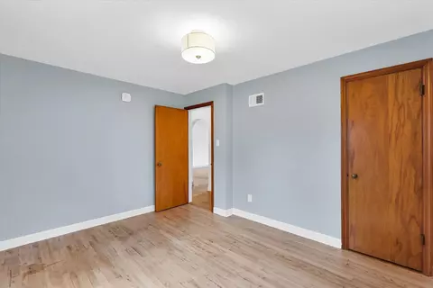 5 Flora Ct, Champaign, IL 61821 photo 17