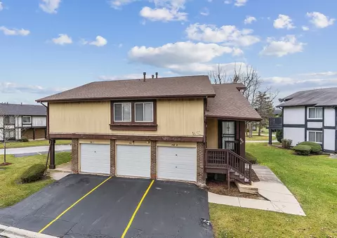 748 Manteca Ct #4, University Park, IL 60484