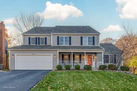 4818 Kings Way W, Gurnee, IL 60031