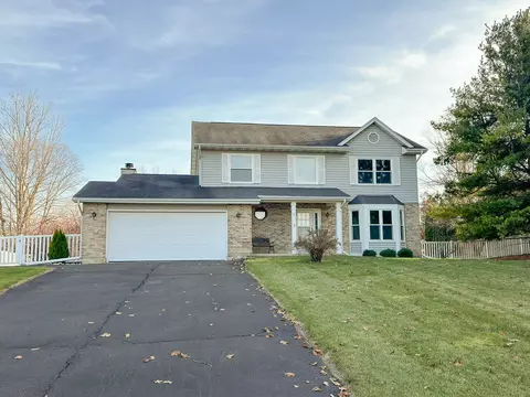 47 W625 Shirewood Farm Rd, Hampshire, IL 60140