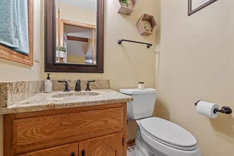 16528 Edgewood Rd, Plainfield, IL 60586 photo 10