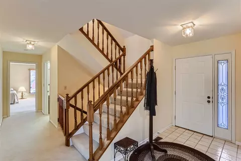 254 Spring Cove Dr, Elgin, IL 60123 photo 6