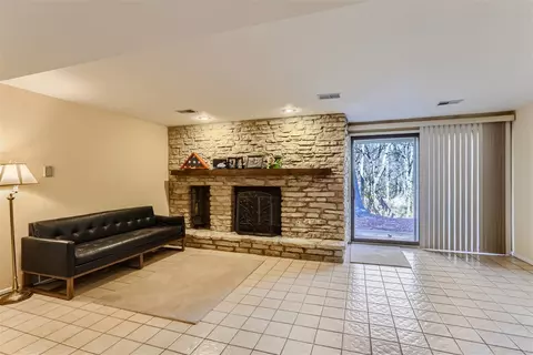 254 Spring Cove Dr, Elgin, IL 60123 photo 23