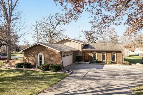 8 S840 Dugan Rd, Big Rock, IL 60511