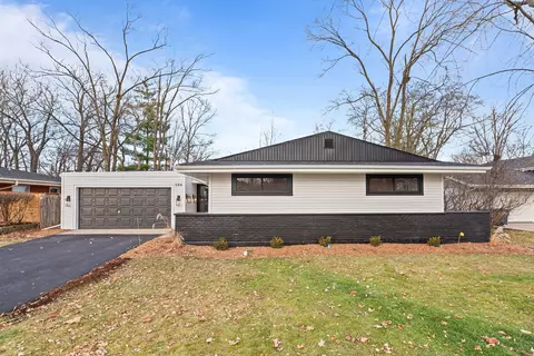 504 Cumnor Ct, Deerfield, IL 60015