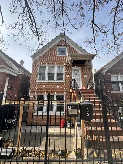 3648 S Hermitage Ave, Chicago, IL 60609