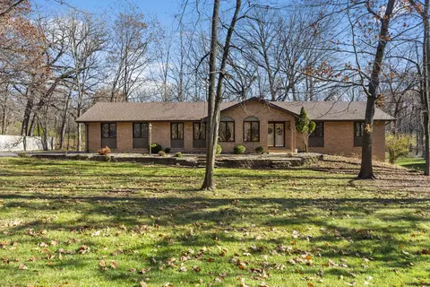 24329 S Plum Valley Dr, Crete, IL 60417