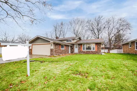 18554 Bock Rd, Lansing, IL 60438
