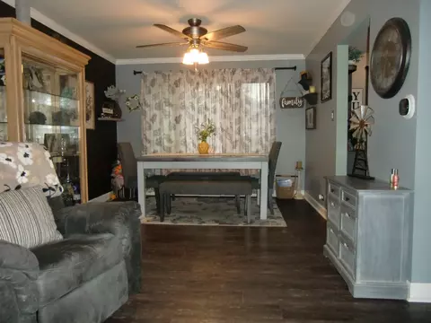 6428 151st St, Oak Forest, IL 60452 photo 9