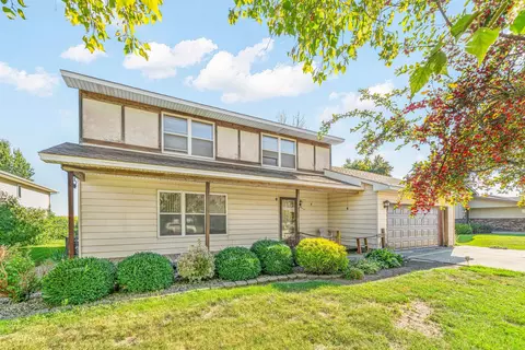 513 W Cherokee Ave, Shabbona, IL 60550