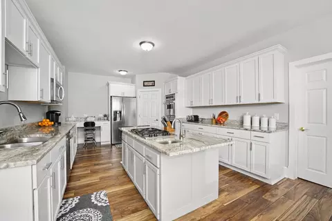 3014 Cranston Ave, Elgin, IL 60124 photo 11