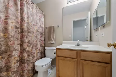 1359 Cottonwood Dr, Aurora, IL 60506 photo 3