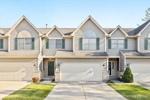 106 River Bluff Ct #106, Carpentersville, IL 60110