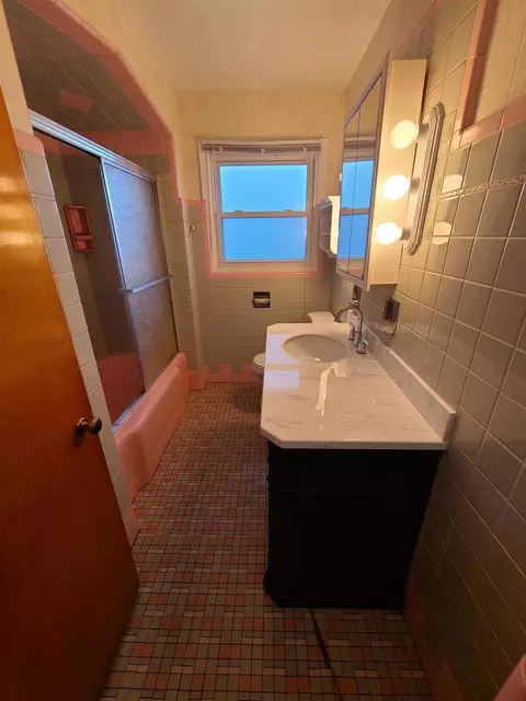 7901 45th Pl, Lyons, IL 60534 photo 9