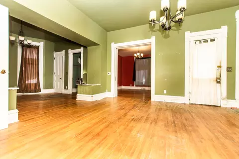1016 W 3rd St, Dixon, IL 61021 photo 3