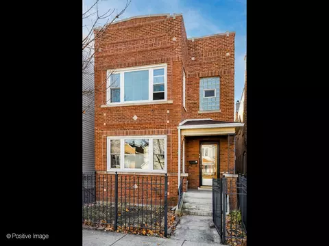 3016 S Throop St, Chicago, IL 60608