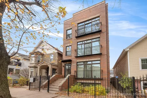 1924 N California Ave #3, Chicago, IL 60647
