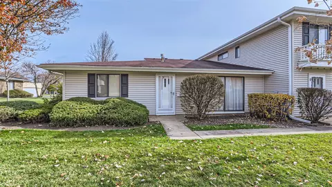 1418 Ellisville Ln #1418, Schaumburg, IL 60193