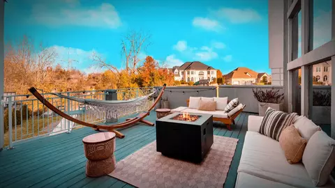 9666 Reding Cir, Des Plaines, IL 60016 photo 10