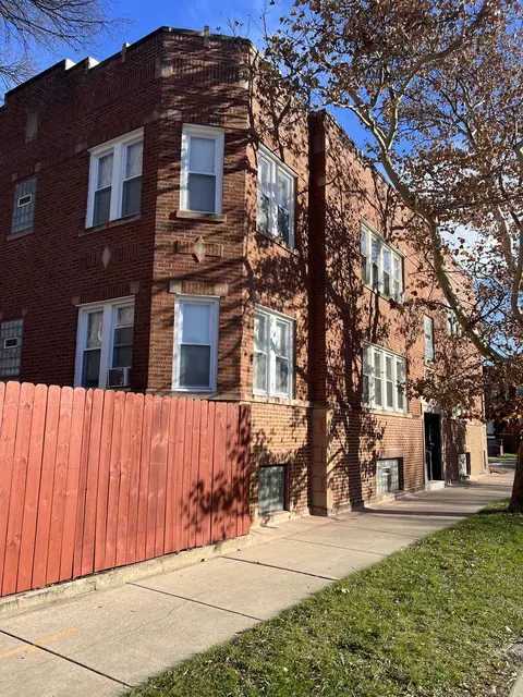 620 E 73rd St, Chicago, IL 60619