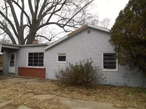 10850 3rd St, Roscoe, IL 61073 photo 9