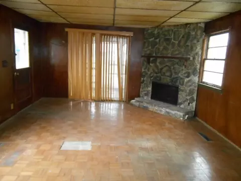 10850 3rd St, Roscoe, IL 61073 photo 12