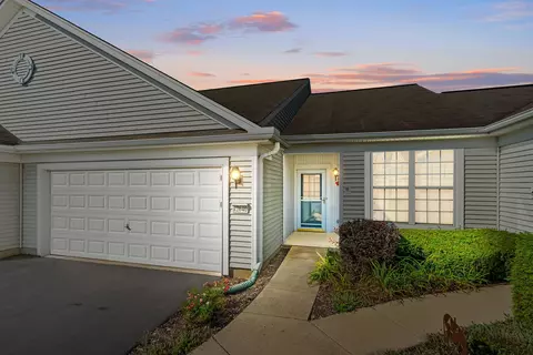 12640 Rock Island Trl, Huntley, IL 60142