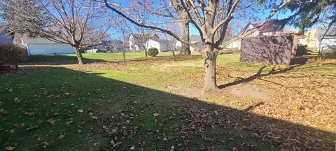 310 E Center St, Mount Morris, IL 61054 photo 33