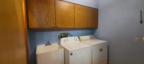 310 E Center St, Mount Morris, IL 61054 photo 6