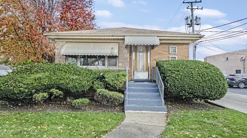 2135 Wenonah Ave, Berwyn, IL 60402