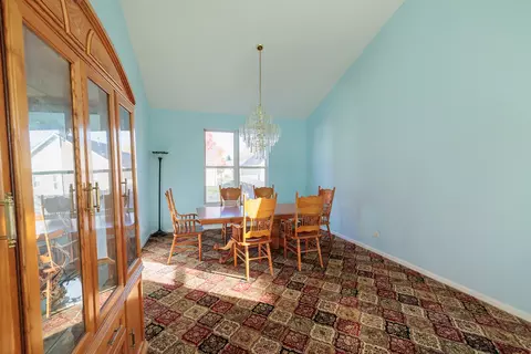 1020 Amaranth Dr, Aurora, IL 60504 photo 9