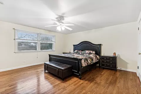 Bedroom - 975 Hunter Ct, Deerfield, IL 60015 photo 1 of 1