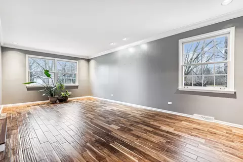Other - 975 Hunter Ct, Deerfield, IL 60015 photo 1 of 10