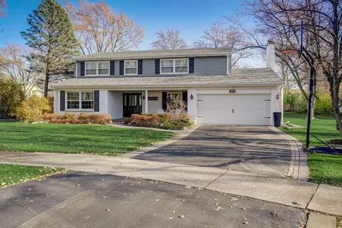 Exterior - 975 Hunter Ct, Deerfield, IL 60015 photo 11 of 15