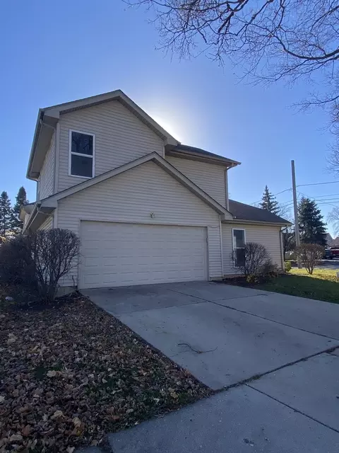 727 Hill Ave, Elgin, IL 60120 photo 19