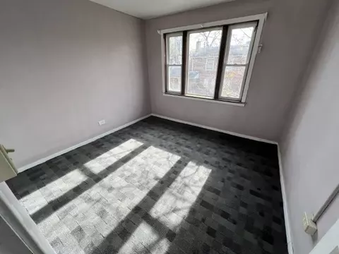 9209 S Prairie Ave, Chicago, IL 60619 photo 7