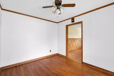 836 E Patton St, Paxton, IL 60957 photo 15