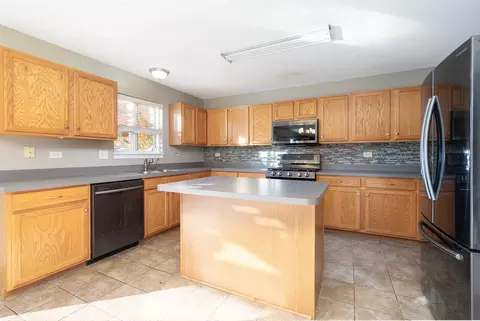 2607 Vision Ave, Plainfield, IL 60586 photo 7
