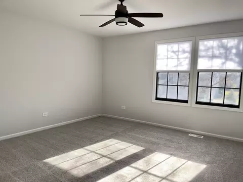 4480 Opal Dr, Hoffman Estates, IL 60192 photo 11