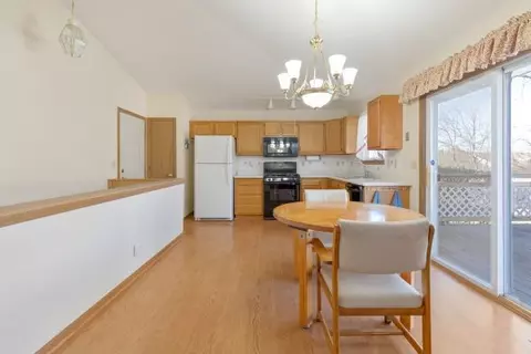 603 Tyler St, Genoa, IL 60135 photo 6