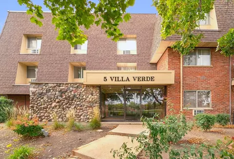 5 Villa Verde Dr #110, Buffalo Grove, IL 60089